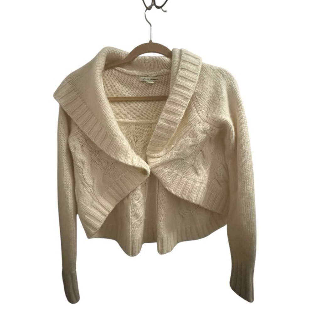Cropped Knitted Sweater